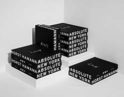 В Удомле с аншлагом прошло выступление народного артиста России Сергея Жилина и оркестра «Фонограф-Симфо-Джаз»